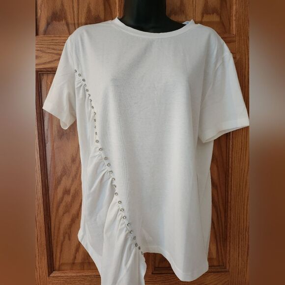 Tops - Elegant White Embellished Women's Top